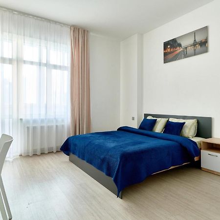 Новый Дом - Новый Ремонт 120 М2 - Метро Печерск Улица Евгения Коновальца 36Е Київ Екстер'єр фото
